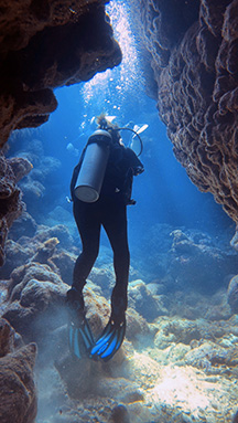 cave 8796